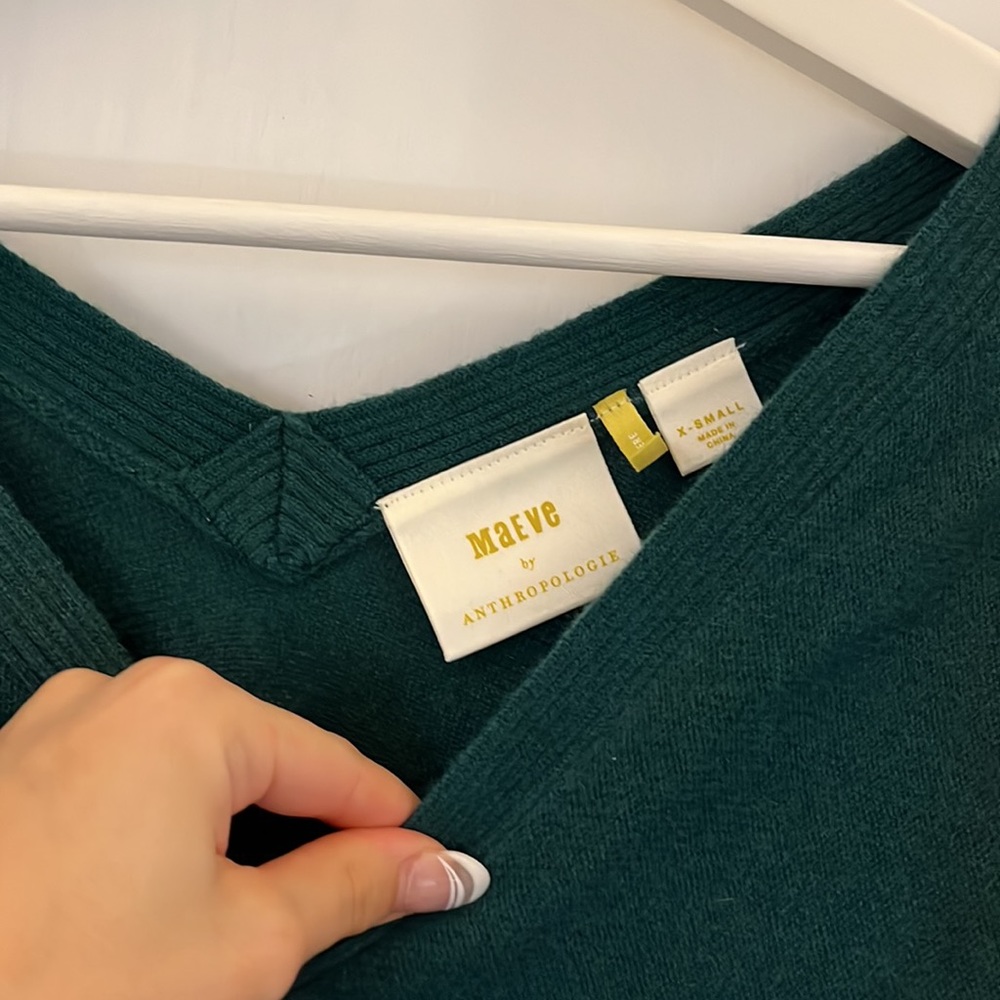 Anthropologie Dark Green V-Neck Cashmere Sweater - Picture 2 of 3